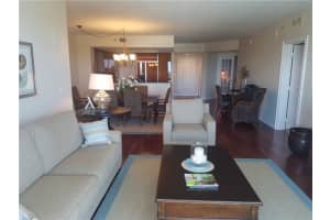 1819 SE 17th St, Fort Lauderdale, FL 33316, Sold 07/16/20