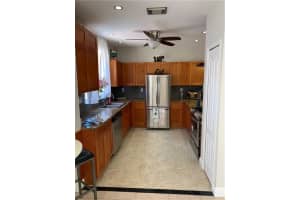 923 NW 135th Ave, Pembroke Pines, FL 33028, Sold 09/26/19