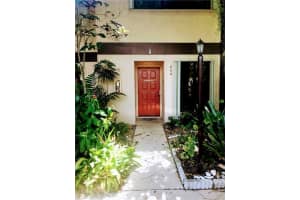 3072 S Oakland Forest Dr, Oakland Park, FL 33309, Sold 11/13/19