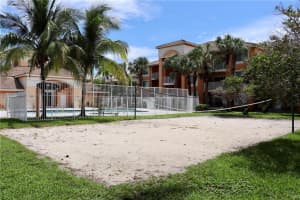 6944 SW 39th St APT B302, Davie, FL 33314, Sold 08/26/19