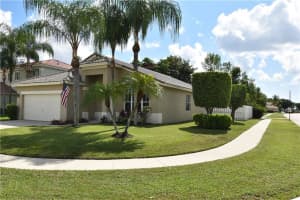 6701 Stonecreek St, Greenacres, FL 33413, Sold 09/13/19