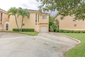 11275 Lakeview Dr, Coral Springs, FL 33071, Sold 08/22/19