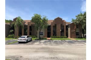 11361 SW 3rd St, Pembroke Pines, FL 33025, Sold 01/10/20