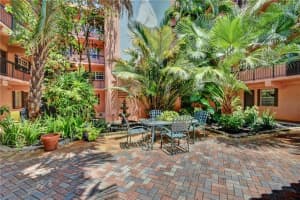 650 Tennis Club Dr, Fort Lauderdale, FL 33311, Sold 08/30/19