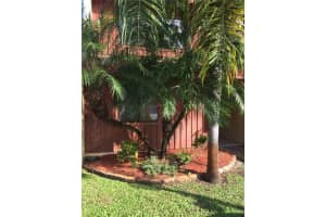 448 SE 14th St, Dania Beach, FL 33004, Sold 11/18/19
