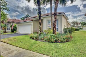 9 Gables Blvd, Weston, FL 33326, Sold 10/23/19
