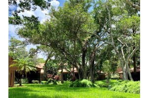 6048 Buckeye Ct, Tamarac, FL 33319, Sold 11/05/19