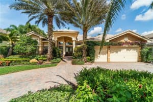 2921 W Lake Vista Cir, Davie, FL 33328, Sold 12/10/19