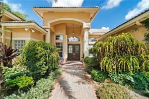 2921 W Lake Vista Cir, Davie, FL 33328, Sold 12/10/19