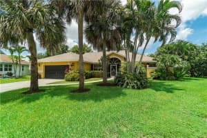 709 Birdie Ct, Delray Beach, FL 33445, Sold 01/02/20