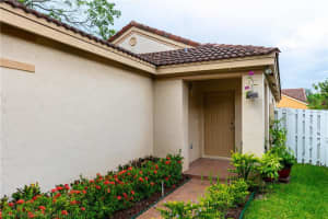 1459 Estancia Cir, Weston, FL 33327, Sold 09/13/19