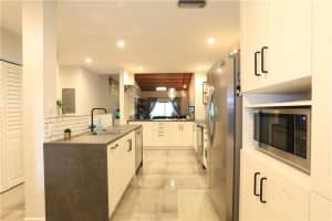 8365 NW 37th Pl, Sunrise, FL 33351, Sold 09/05/19