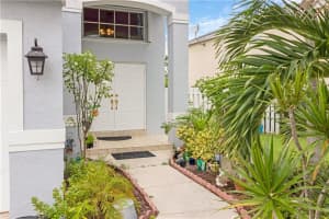 7021 SW 40th Ct, Davie, FL 33314, Sold 09/30/19