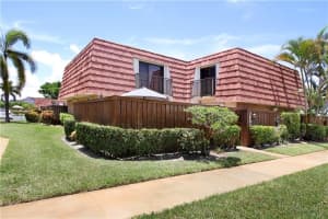 2604 SW 15th St, Deerfield Beach, FL 33442, Sold 10/10/19