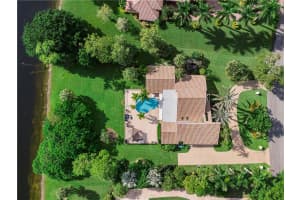 5553 W Leitner Dr, Coral Springs, FL 33067, Sold 11/08/19