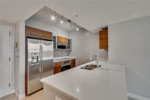 480 Hibiscus St, West Palm Beach, FL 33401, Sold 02/14/20