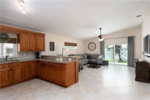 10201 SW 17th Ct, Davie, FL 33324, Sold 09/27/19