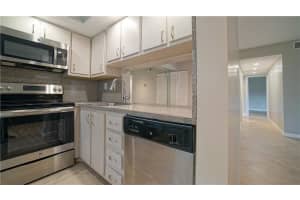 2741 S Oakland Forest Dr, Oakland Park, FL 33309, Sold 10/16/19