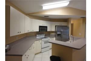 16 Valencia Dr, Boynton Beach, FL 33436, Sold 12/09/19