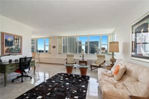 3003 Terramar St, Fort Lauderdale, FL 33304, Sold 09/10/19