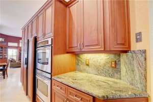960 NW 119th Ave, Coral Springs, FL 33071, Sold 10/21/19