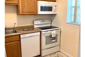 220 SW 9th Ave, Hallandale Beach, FL 33009, Sold 10/09/19