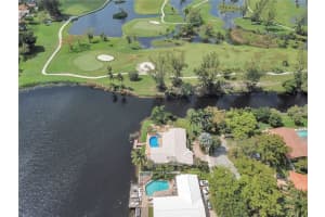 16403 Loch Ness Ln, Hialeah, FL 33014, Sold 12/30/19