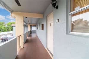 7401 NW 85th St, Tamarac, FL 33321, Sold 09/27/19