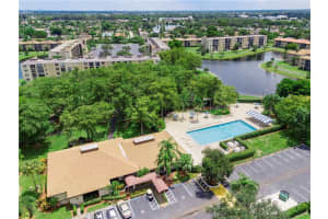 7720 NW 50th St, Lauderhill, FL 33351, Sold 09/27/19