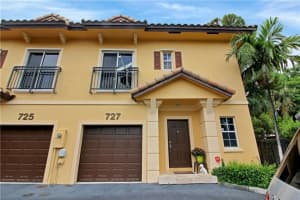 727 NE 43rd St, Oakland Park, FL 33334, Sold 12/30/19