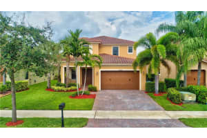 7513 NW 113th Ave, Parkland, FL 33076, Sold 09/24/19