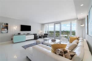 4020 Galt Ocean Dr, Fort Lauderdale, FL 33308, Sold 01/17/20