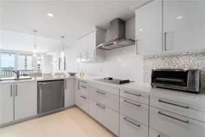 4020 Galt Ocean Dr, Fort Lauderdale, FL 33308, Sold 01/17/20