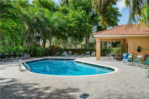 11389 Lakeview Dr # 8-C, Coral Springs, FL 33071, Sold 11/07/19