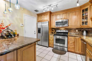 2152 Discovery Cir W, Deerfield Beach, FL 33442, Sold 12/18/19