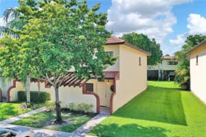 4660 NW 90th Ave, Sunrise, FL 33351, Sold 06/10/20