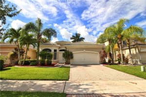 19344 SW 66th St, Fort Lauderdale, FL 33332, Sold 09/20/19