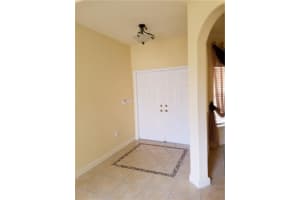 5471 NW 113th Pl, Doral, FL 33178, Sold 10/04/19