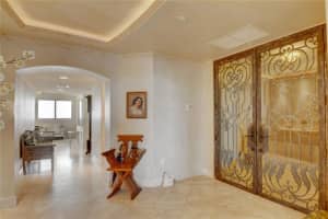 209 N Birch Rd, Fort Lauderdale, FL 33304, Sold 07/31/20