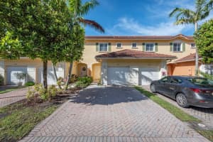 8311 Santa Monica Terrace, Tamarac, FL 33321, Sold 02/13/20