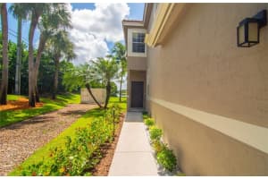 1261 Sorrento Dr, Weston, FL 33326, Sold 09/19/19