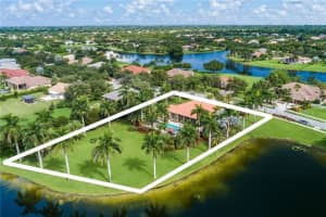 10770 SW 38th Dr, Davie, FL 33328, Sold 02/04/20