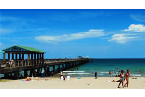 1009 N Ocean Blvd, Pompano Beach, FL 33062, Sold 12/01/20