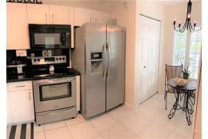 778 Summit Lake Dr, West Palm Beach, FL 33406, Sold 11/21/19