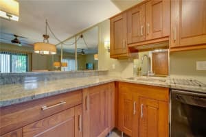 2911 NE 8th Terrace, Wilton Manors, FL 33334, Sold 09/30/19