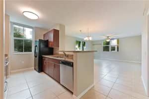 2421 NE 65th St, Fort Lauderdale, FL 33308, Sold 11/26/19
