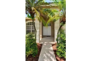 1983 Water Ridge Dr, Weston, FL 33326, Sold 12/13/19