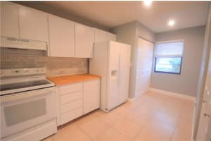 11 N Valencia Dr, Davie, FL 33324, Sold 10/02/19