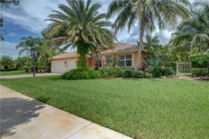 5100 Regency Isles Way, Cooper City, FL 33330, Sold 09/27/19