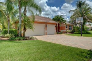 5100 Regency Isles Way, Cooper City, FL 33330, Sold 09/27/19